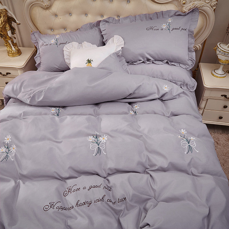 Sleep Like Royalty: Princess Bed Cover for Sweet Dreams