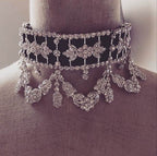 Nuevos collares y gargantillas sexys de primavera