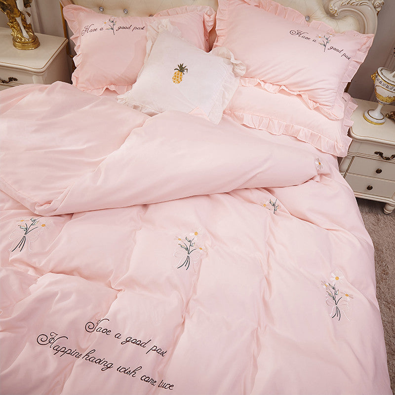 Sleep Like Royalty: Princess Bed Cover for Sweet Dreams