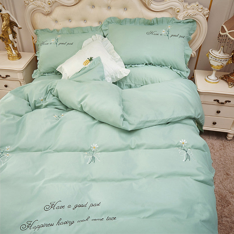 Sleep Like Royalty: Princess Bed Cover for Sweet Dreams