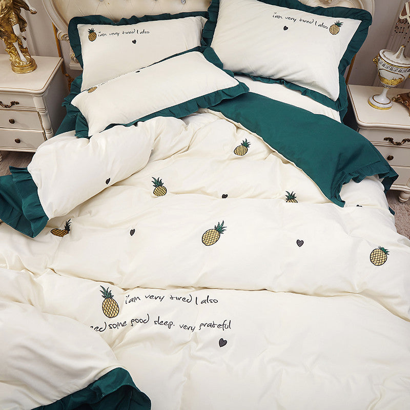 Sleep Like Royalty: Princess Bed Cover for Sweet Dreams