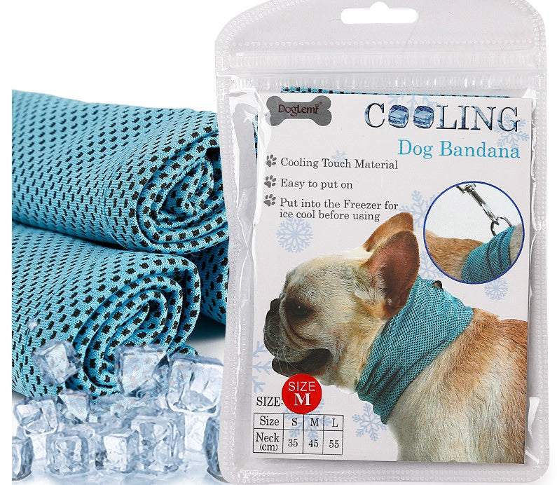 Stay Cool: Trendy Summer Scarf for Your Pet
