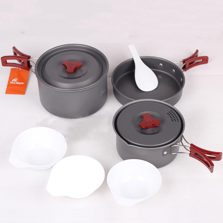 Compact Picnic Cookware – Perfect for Your Next Adventure