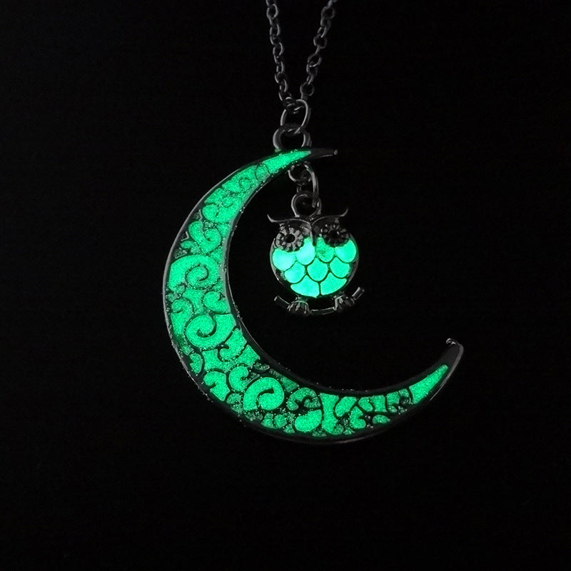 Dazzling Silver-Plated Pendant: Shine Bright Every Day
