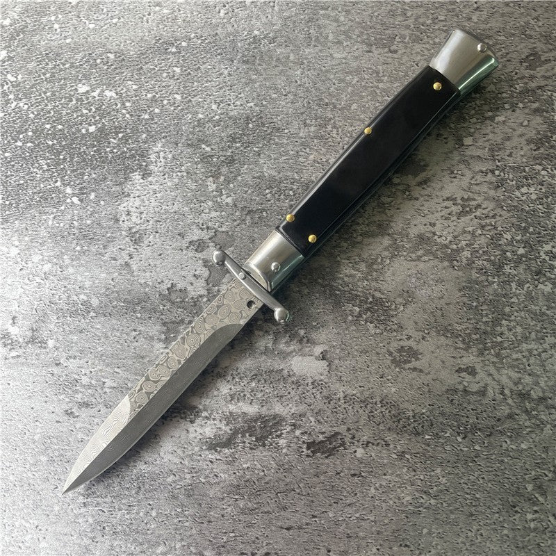 Outdoor-Ready Damascus Knife – Compact and Reliable for Every Trip
