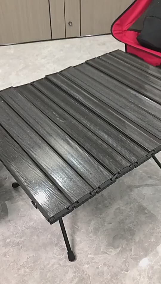 Portable Folding Table – Perfect for Beach and Camping Fun